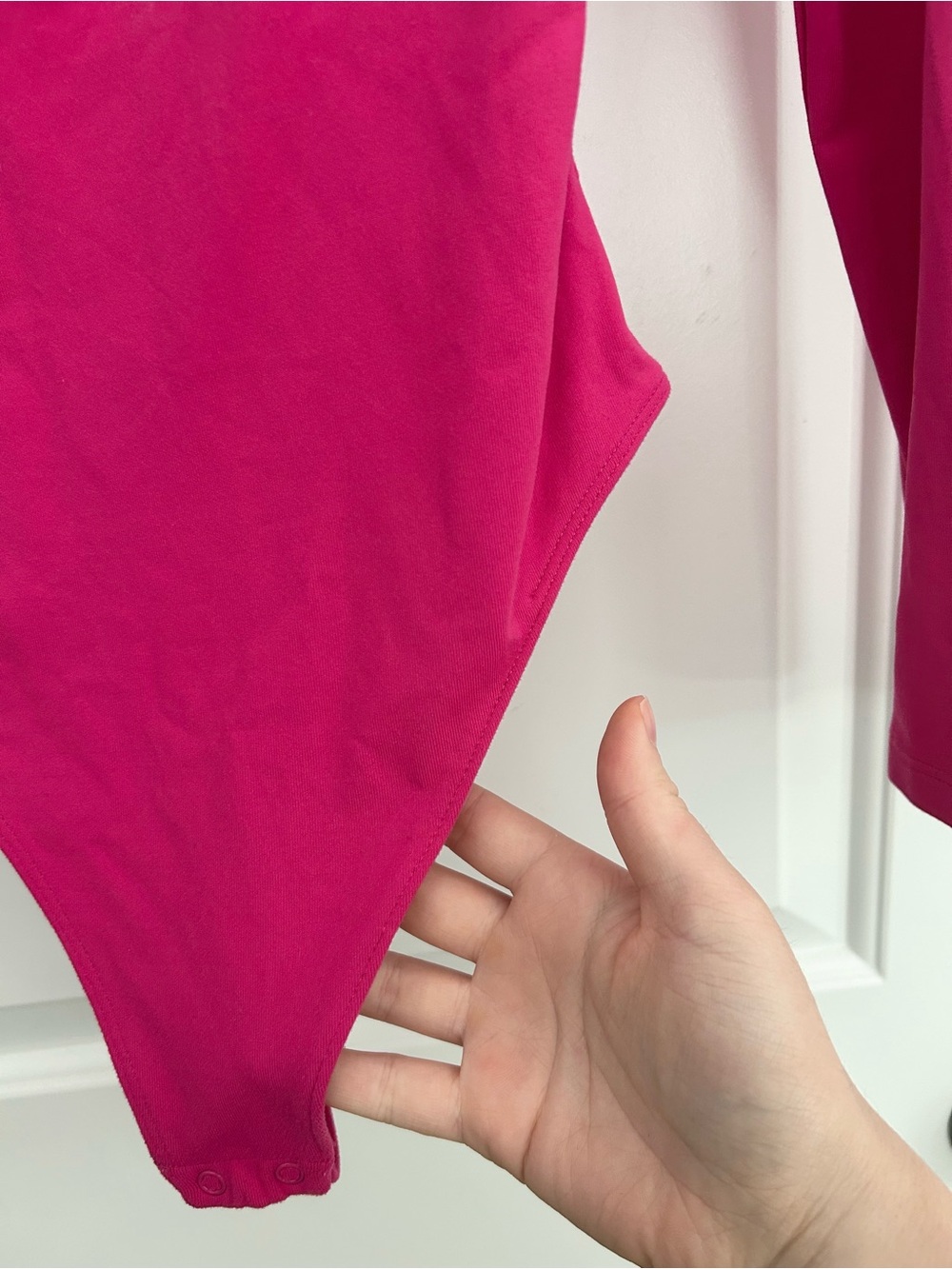 Aritzia Babaton Fuchsia Pink Square Neck Bodysuit - Picture 3 of 4